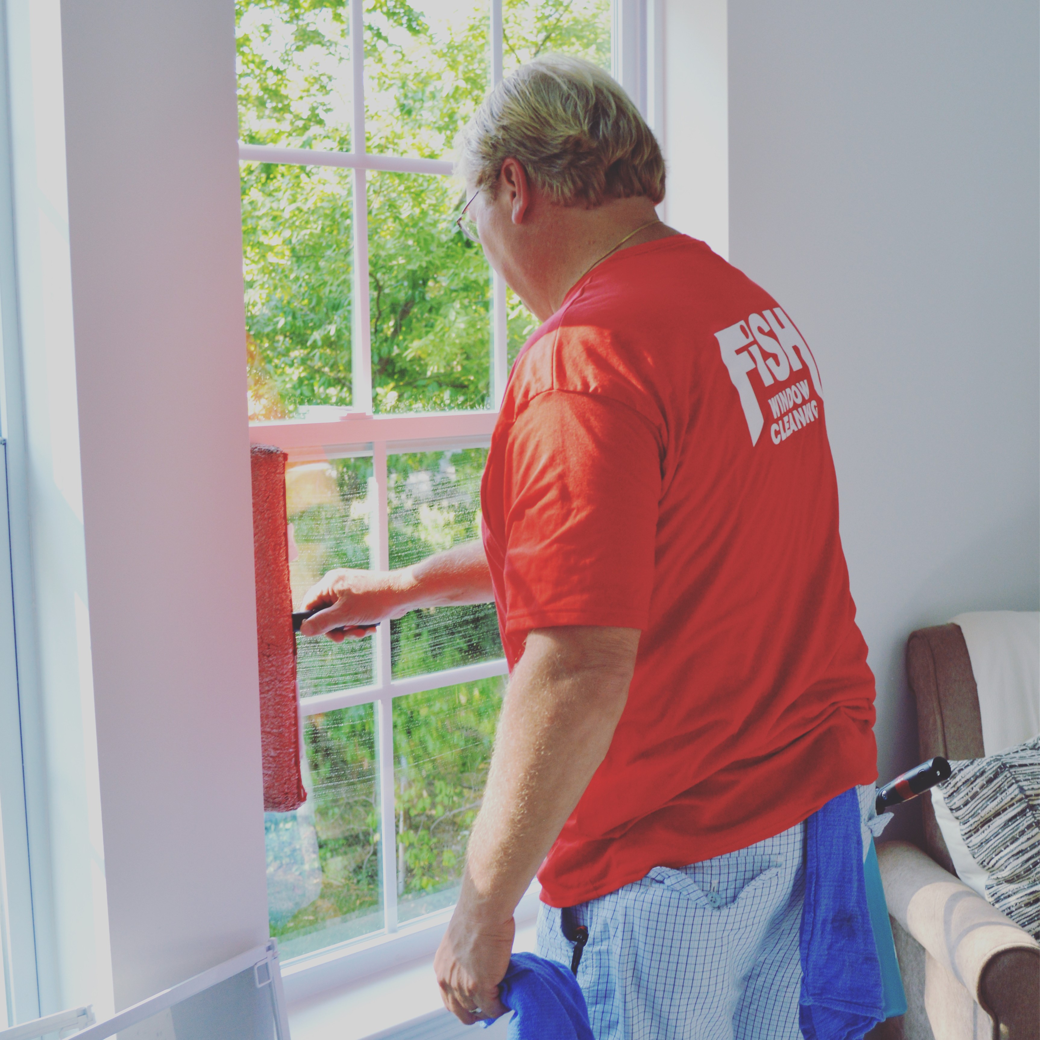 Supplies Needed to Start Your Own Window Cleaning Business 9 MustHaves Fish Window Cleaning